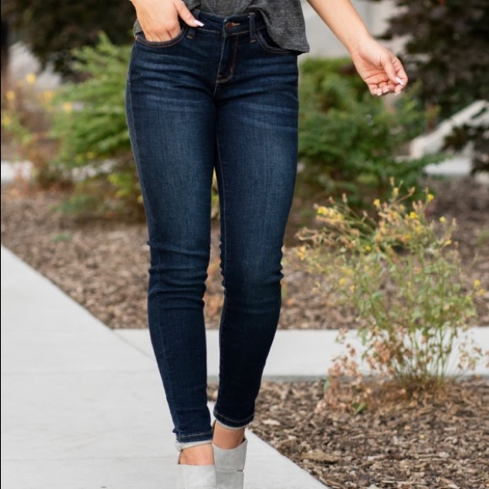 Judy blue skinny mid rise 14W